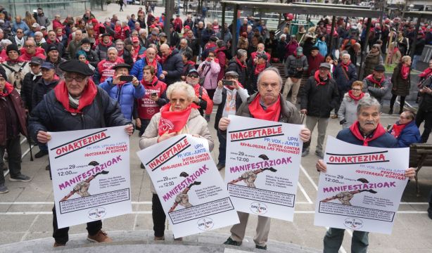 Semana decisiva para desatascar la subida de pensiones y que la nómina no baje en febrero