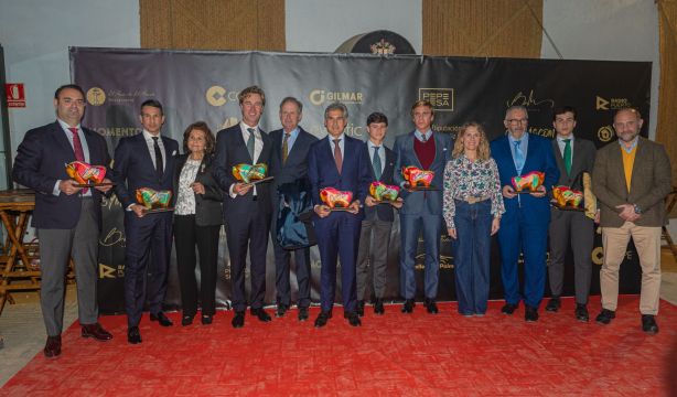 El Puerto celebra la II edición de los premios 'Toros en El Puerto': todos los galardonados (Premios Taurinos “Toros en El Puerto”)