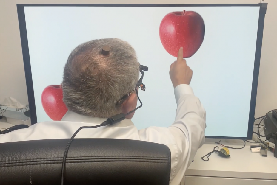 Un hombre ciego recupera la visión gracias a un implante en el cerebro