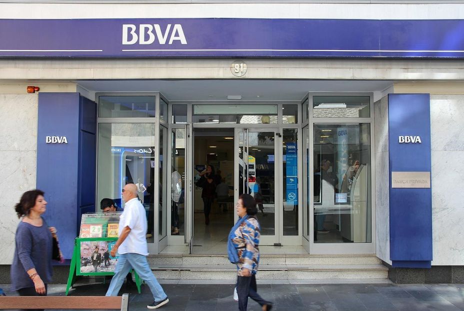 Pago de las pensiones en julio de 2026: ¿qué día se cobra la pensión en BBVA? bigstock