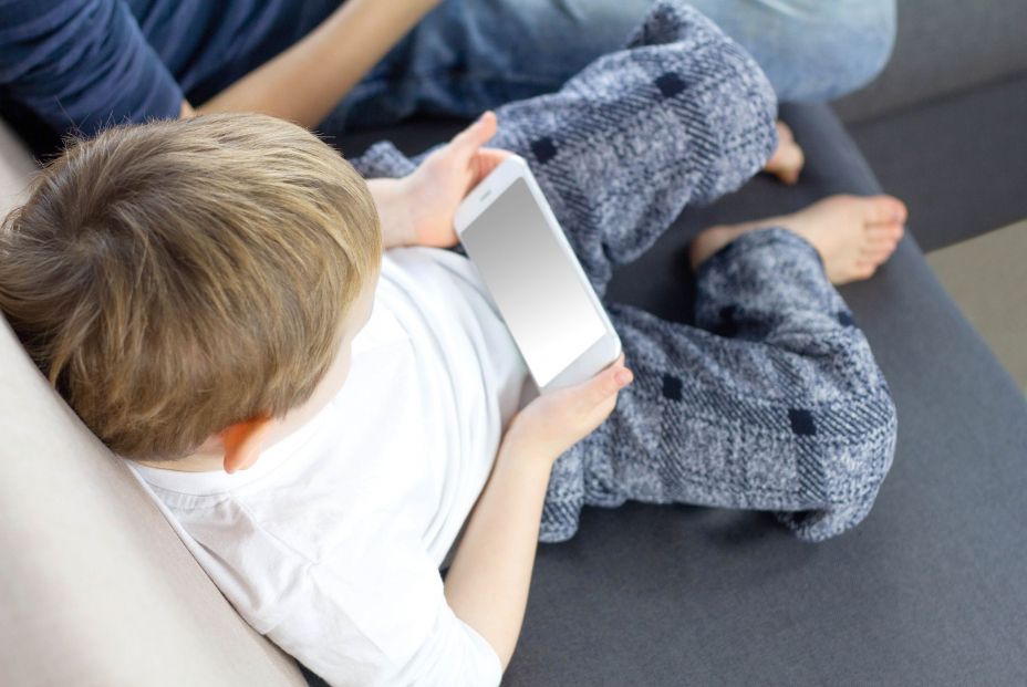 menores prohibir redes