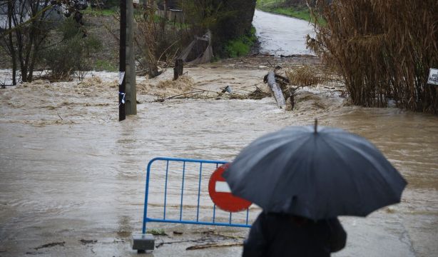 El temporal causa estragos en Andalucía: 3.500 desalojados, pueblos aislados, cortes de luz...