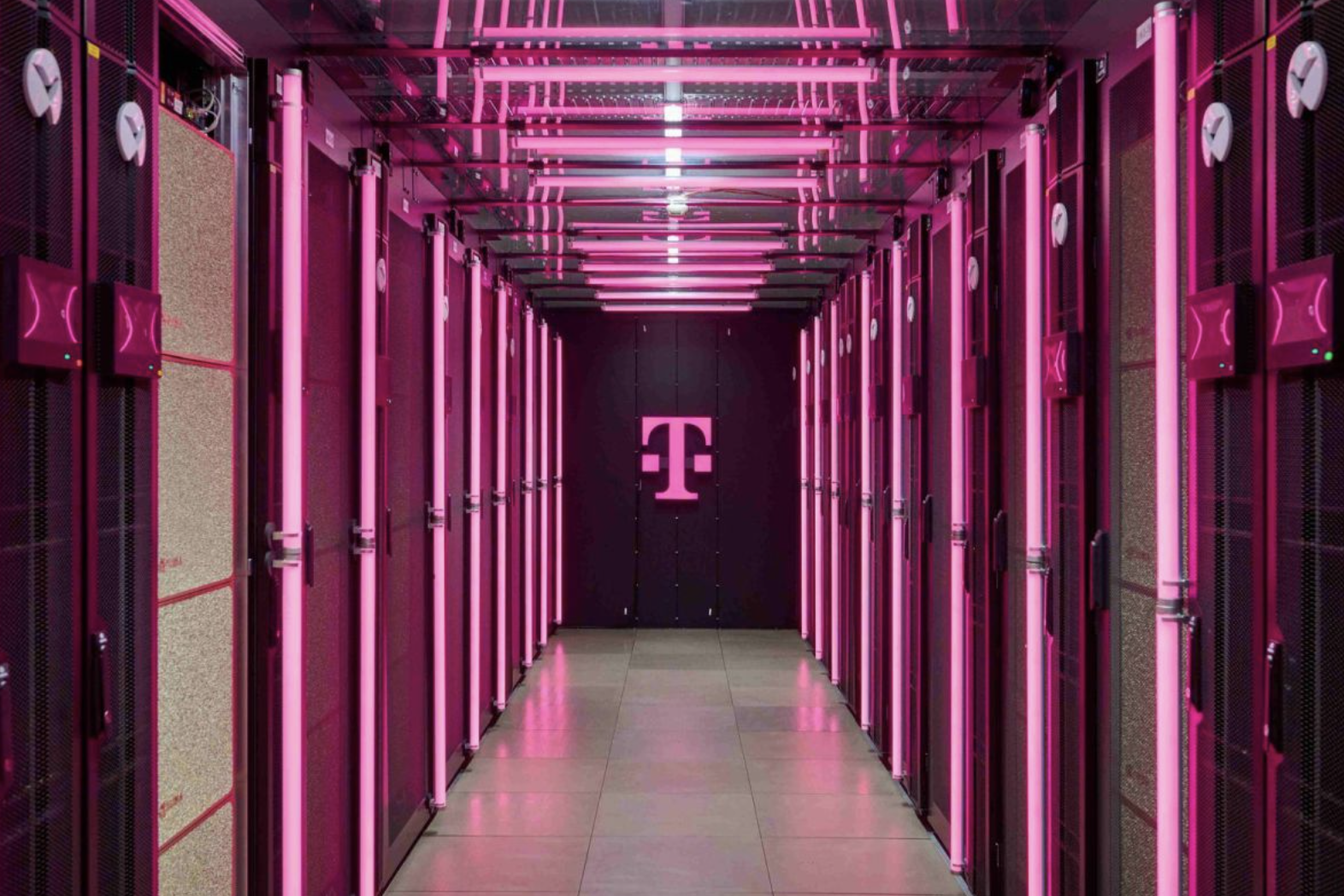 La primera fábrica de IA para la industria en Europa entra oficialmente en funcionamiento en Múnich