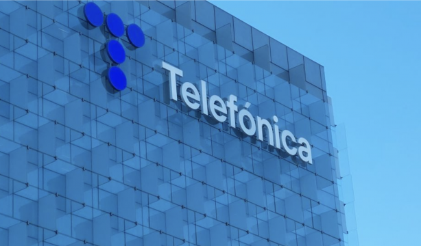 Telefónica acelera la ejecución de su salida de Hispanoamérica