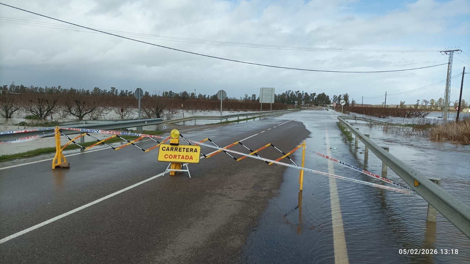 Temporal: más de 170 carreteras permanecen cortadas por inundaciones y desprendimientos