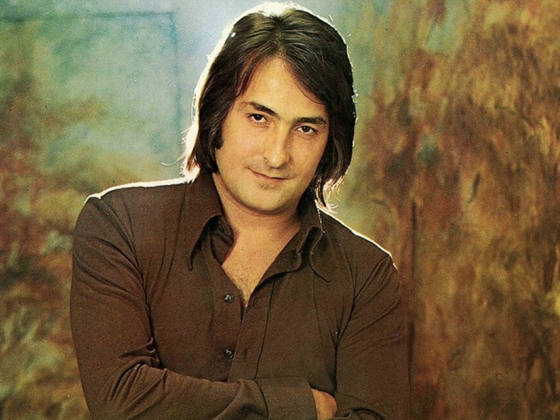 Adiós al museo de Nino Bravo en Aielo de Malferit (Valencia)