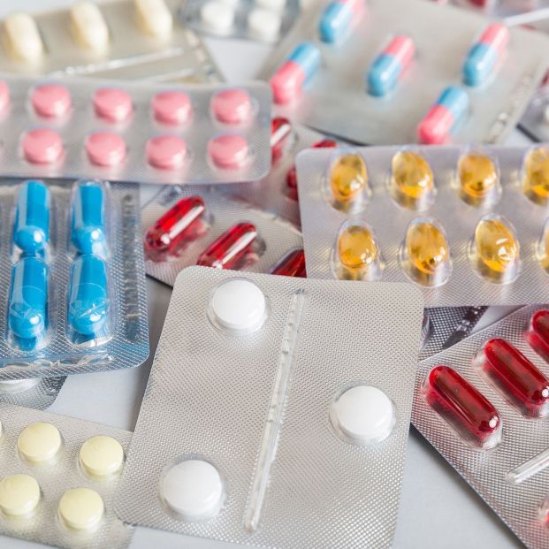 bigstock too many different pill of var 463613575