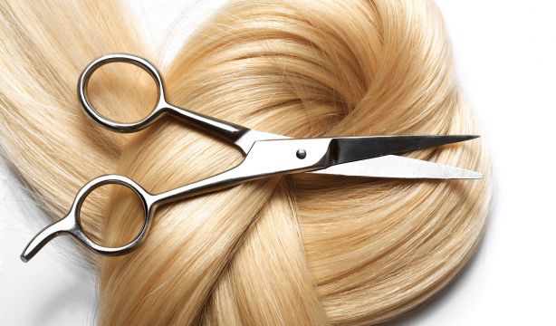 El peligro de las extensiones de pelo . Foto: Bigstock.