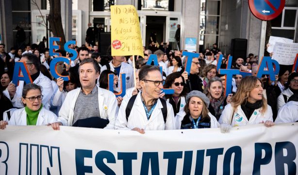 Miles de citas médicas y cientos de cirugías, afectadas por la huelga de médicos