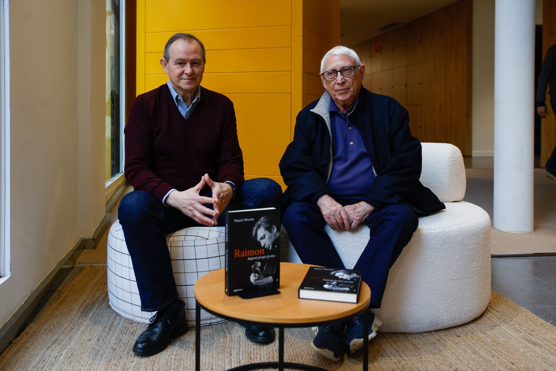 Miquel Alberola aborda el "fenómeno complejísimo" de Raimon en una biografía. Fuente: Europa Press.