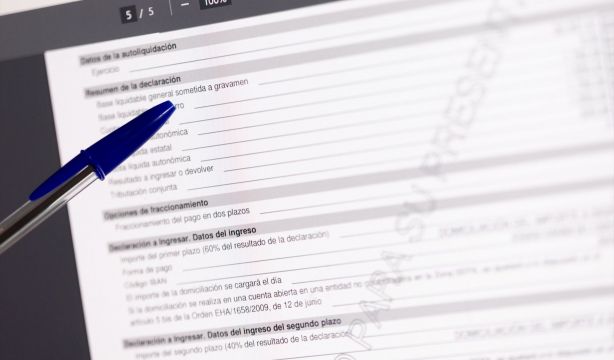 Ya puedes saber si la Renta 2025 te saldrá a pagar o a devolver