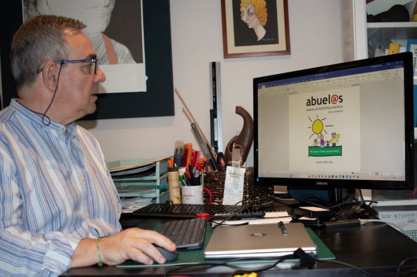 “abuel@s Manual de resistencia pacífica” es la última obra escrita por Quique Jiménez Silva.