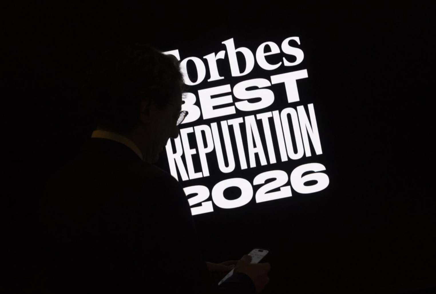 AstraZeneca, Quirónsalud o Isdin, entre las compañías que reflejan la fortaleza del sector salud