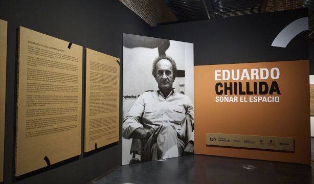 Una gran exposición sobre Eduardo Chillida llega a Madrid para celebrar su centenario