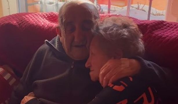 VÍDEO: El emotivo reencuentro de un matrimonio después de pasar varios días separados