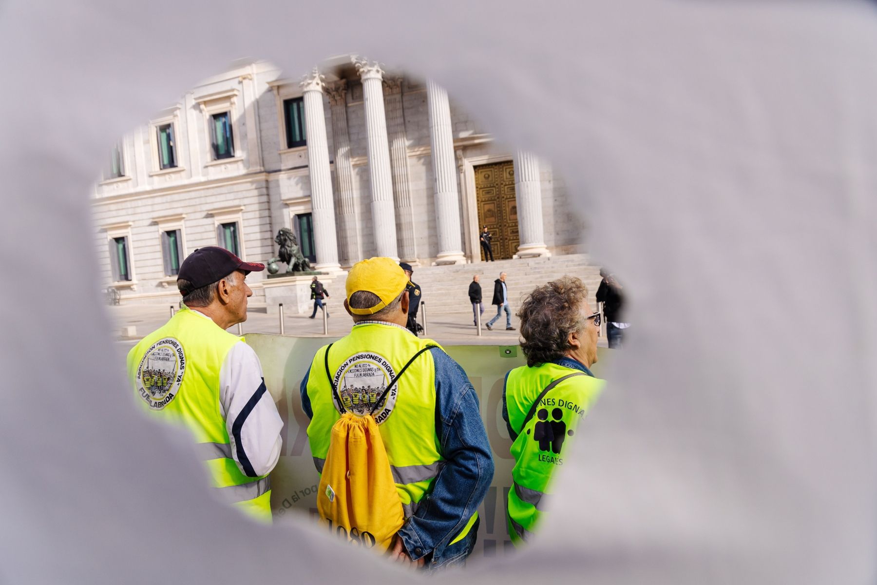 Aprobada la subida de pensiones de 2026: los políticos ponen fin al mareo a los jubilados, por ahora Aprobada la subida de pensiones de 2026: los políticos ponen fin al mareo a los jubilados, por ahora
