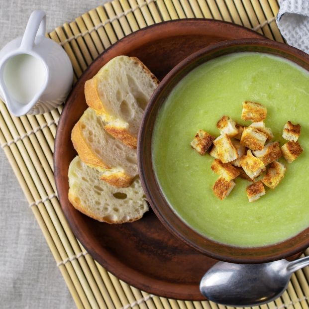 Alimentos que es mejor que los mayores no coman pasadas las 10 de la noche Alimentos que es mejor que los mayores no coman pasadas las 10 de la noche