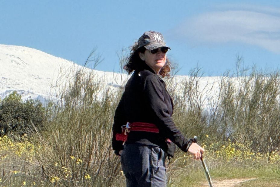 Rosalía hace ejercicio todos los días. 