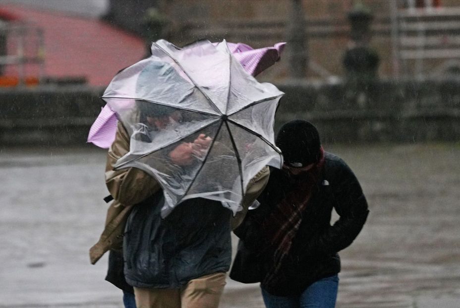 Cambio radical del tiempo en España: llega la borrasca Regina con lluvias intensas