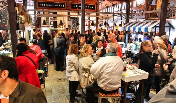 Las 20 ciudades europeas más buscadas para vivir experiencias gastronómicas