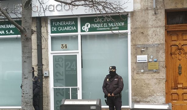 'Caso ataúdes': "Me enseñaron una foto de mi bebé tirado en el suelo junto a unos palés"