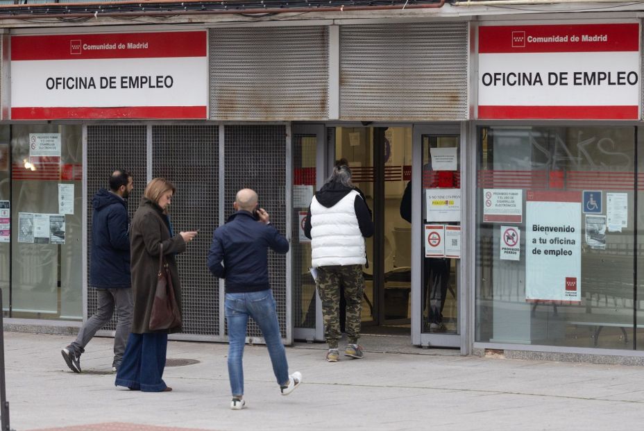 Las personas en paro no están obligadas a declarar. Fuente: Europa Press.