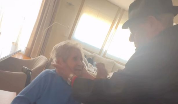 El amor a los 95 años: así ha sido el emotivo reencuentro de Paulino y Juani tras semanas sin verse (Instagram: @samless.es)