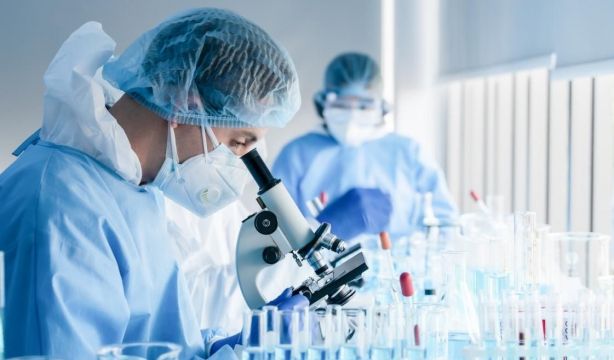 Una técnica no farmacológica protege el corazón durante la quimioterapia con antraciclinas. Foto: Europa Press.