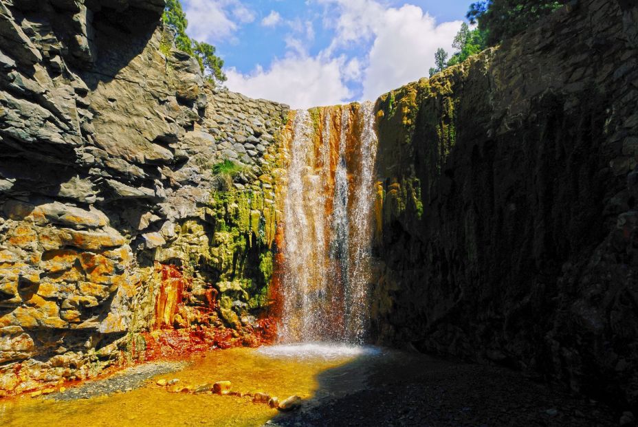 Cascada de Colores (La Palma)