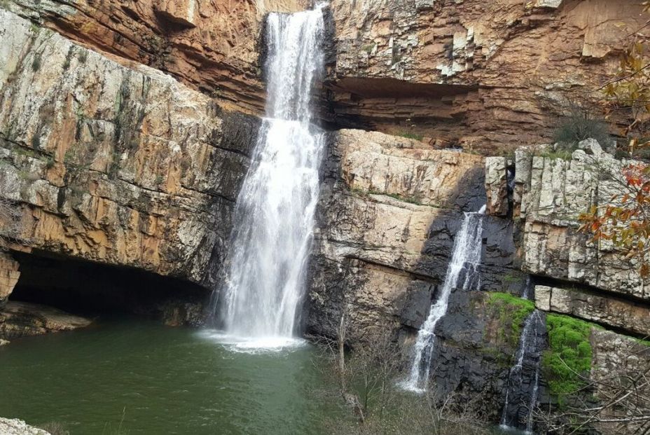 Cascada de Cimbarra (Jaén)