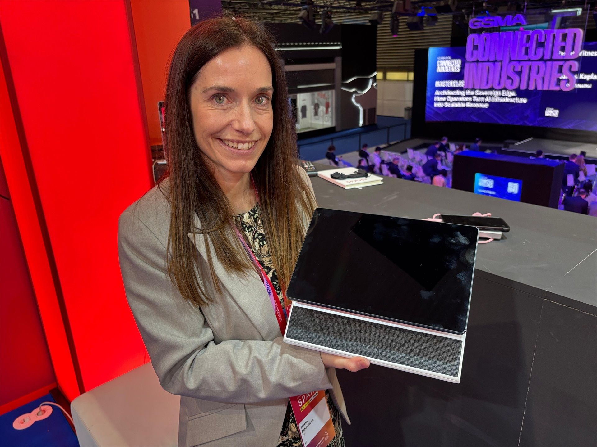 Mobile World Congress: presentan una plataforma de IA predictiva para el cuidado de los mayores