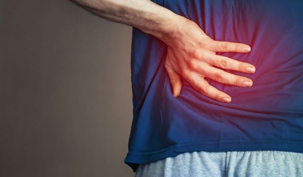 Un estudio revela cuál debe ser el primer paso para superar el dolor lumbar