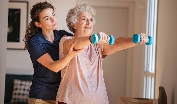El ejercicio físico combinando cardio y fuerza es la mejor vacuna contra la fragilidad