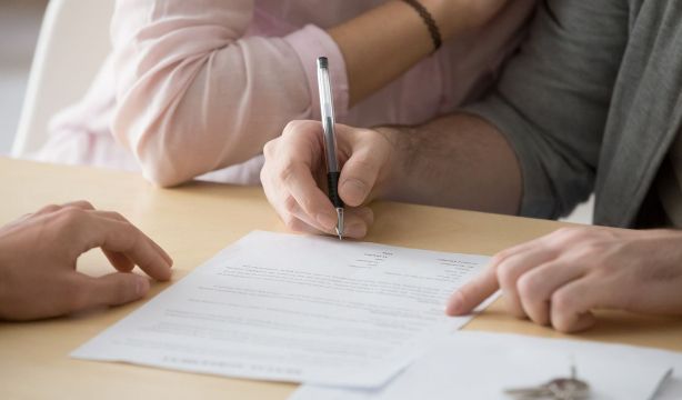 Gastos de comunidad: ¿el propietario puede repercutirlos al inquilino?. Fuente: BigStock.