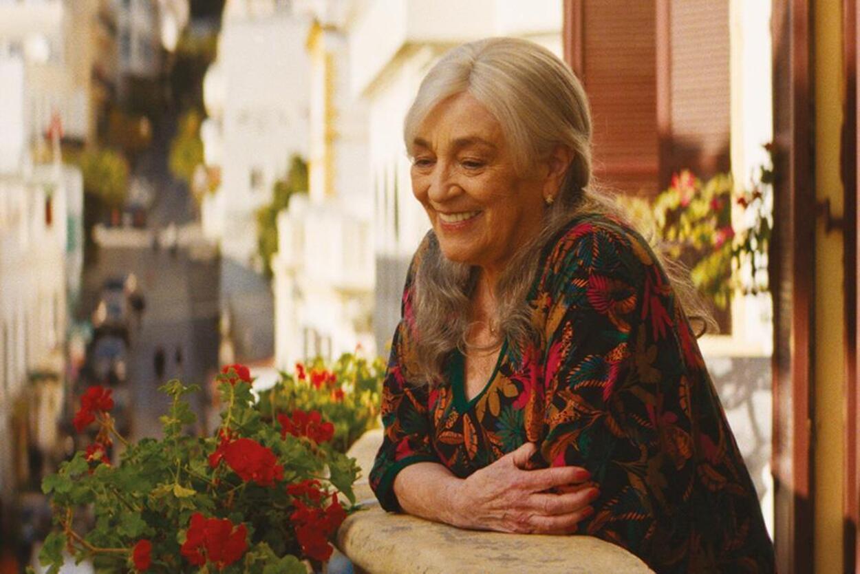 Carmen Maura: "A los 80 cambian muchas cosas. Me siento más libre que en toda mi vida"