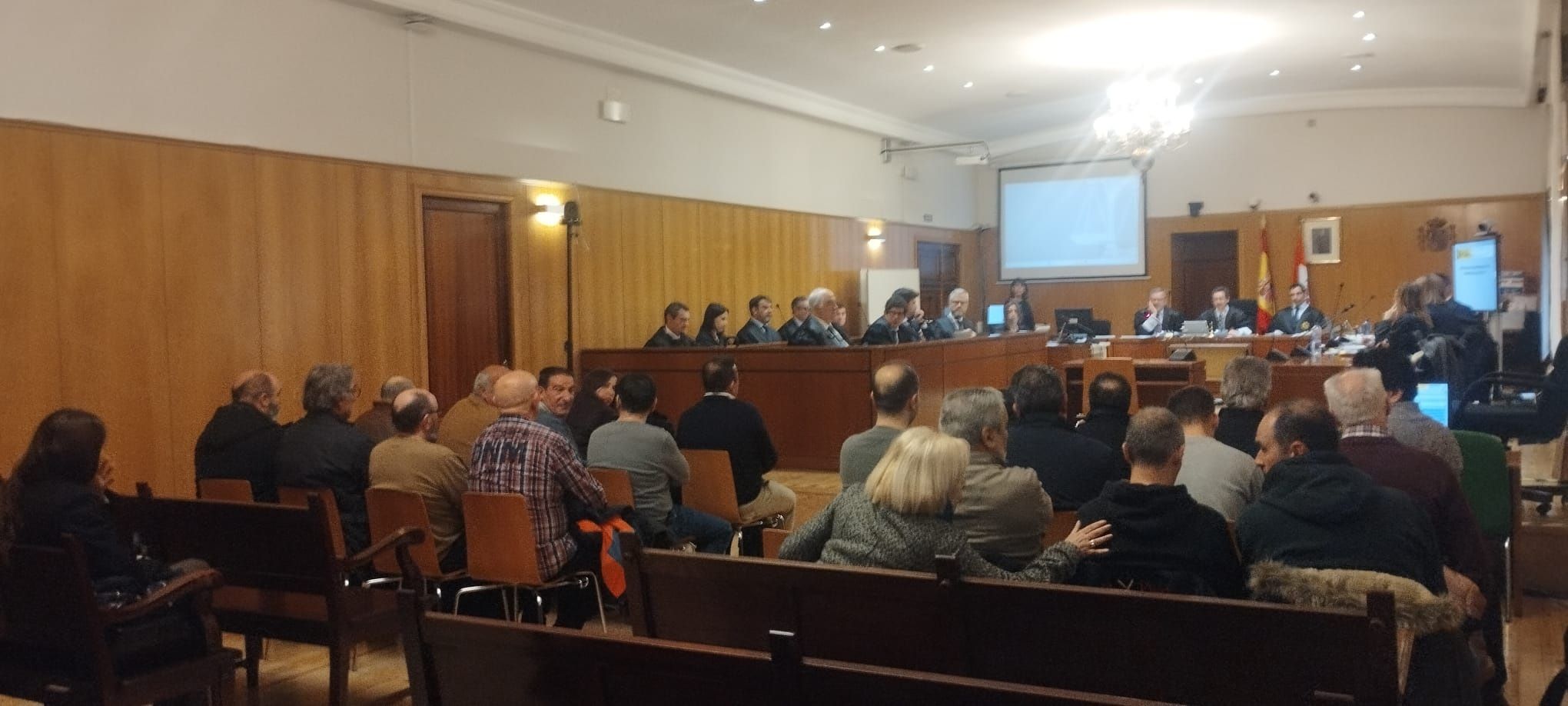 'Caso Ataúdes': una mujer, incrédula de que el féretro barato de su marido fuera también 'reciclado'