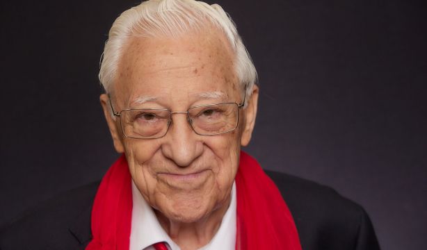 El Padre Ángel cumple 89 años al servicio de las personas más vulnerables