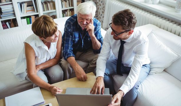 ¿Hay que declarar un alquiler en Airbnb o Booking en la Renta 2025-2026?