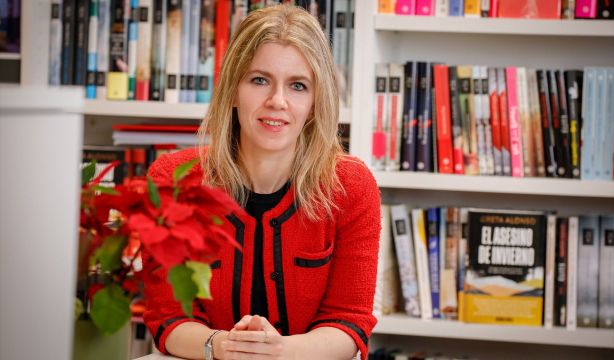 Greta Alonso rompe el anonimato con su tercer thriller: "Hay que enfrentarse al miedo". Fuente: Europa Press.