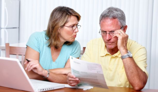 ¿Me pueden subir la luz si tengo un contrato de precio  fijo? Fuente: BigStock.