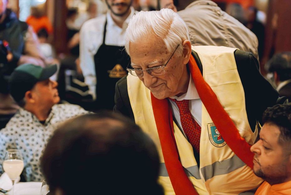 EuropaPress 7185806 mensajeros paz junto padre angel celebrara 10 nochebuena solidaria EuropaPress 7185806 mensajeros paz junto padre angel celebrara 10 nochebuena solidaria