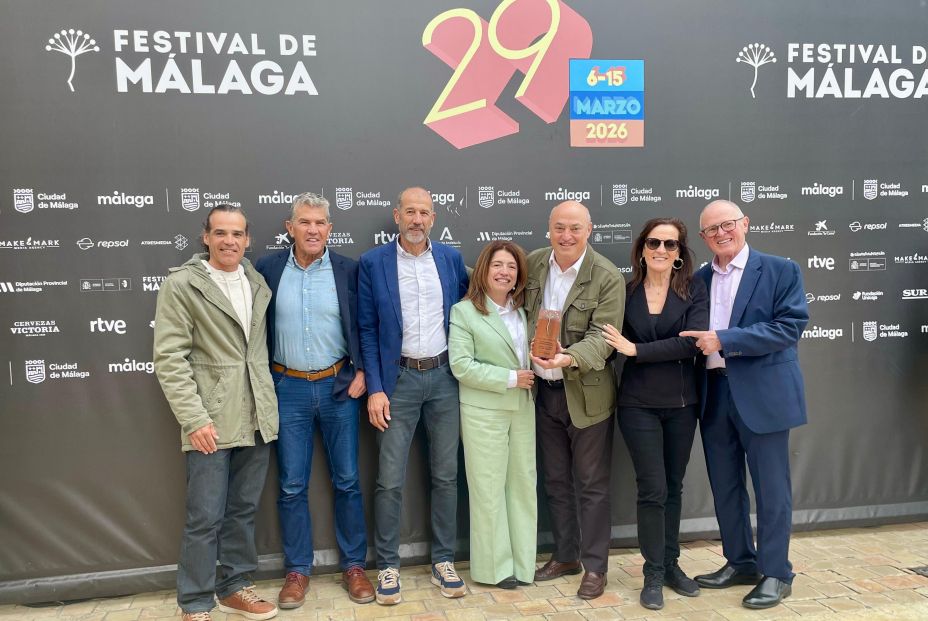 Pie de foto Carlos Martinez, Álvaro Vallés, José Antonio Fernández, Araceli Aranda, Eric Frattini, Leticia Herrería, Pepe García