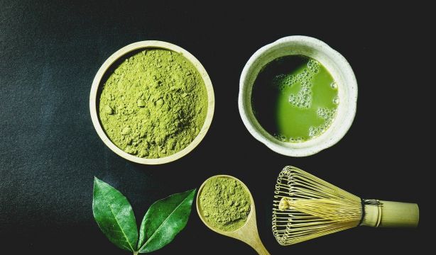 El té matcha puede reducir los estornudos en las personas alérgicas