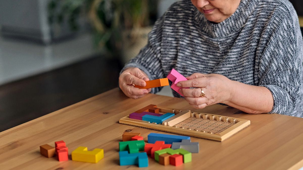 Programa formativo para mejorar el cuidado a mayores con alzhéimer en el medio rural de Andalucía