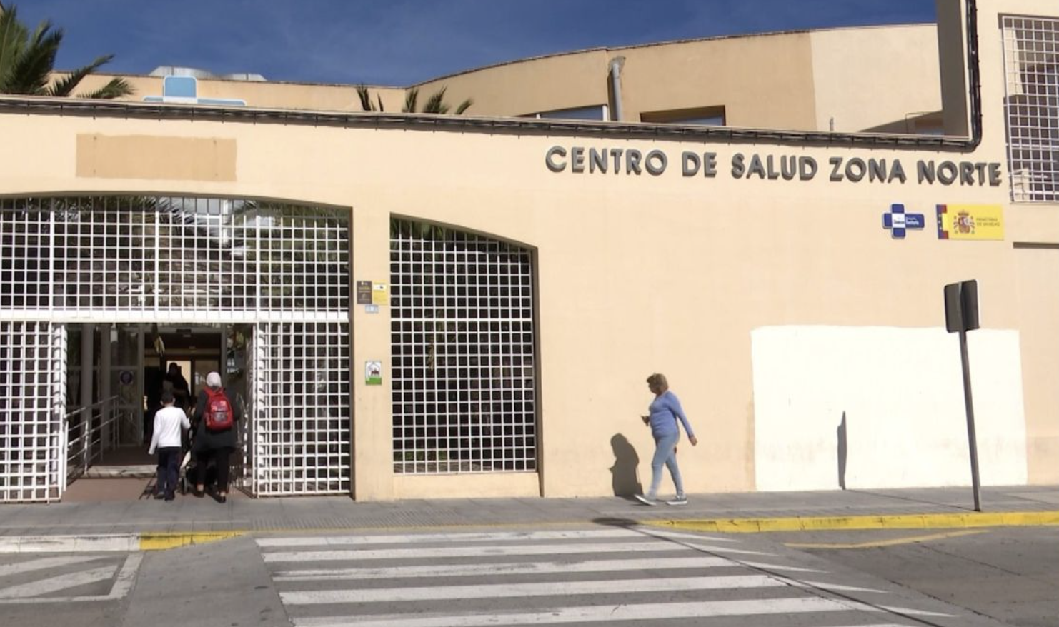 Casi la mitad de la población de Ceuta y Melilla debe viajar a la Península por atención sanitaria