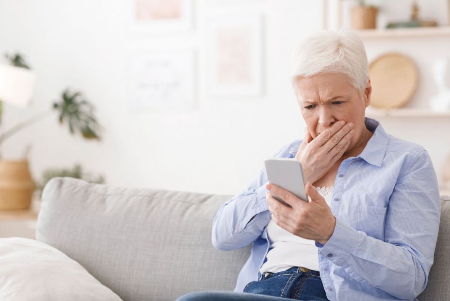 Si recibes un mensaje del INSS con un enlace sobre una revisión médica, no lo abras y bórralo directamente. Fuente: BigStock.