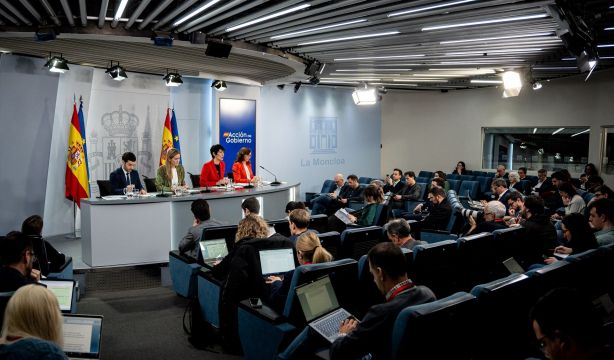 Estos son todos los ministerios que formarán parte de la Comisión Interministerial sobre cuidados