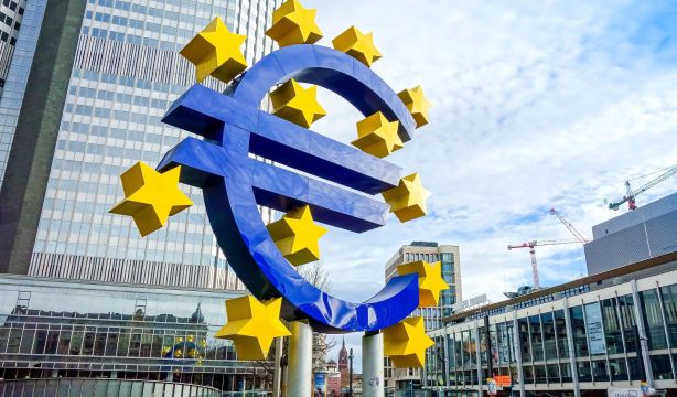 El BCE deja sin cambios los tipos de interés en el 2% y alerta de unas perspectivas “inciertas”bigstock