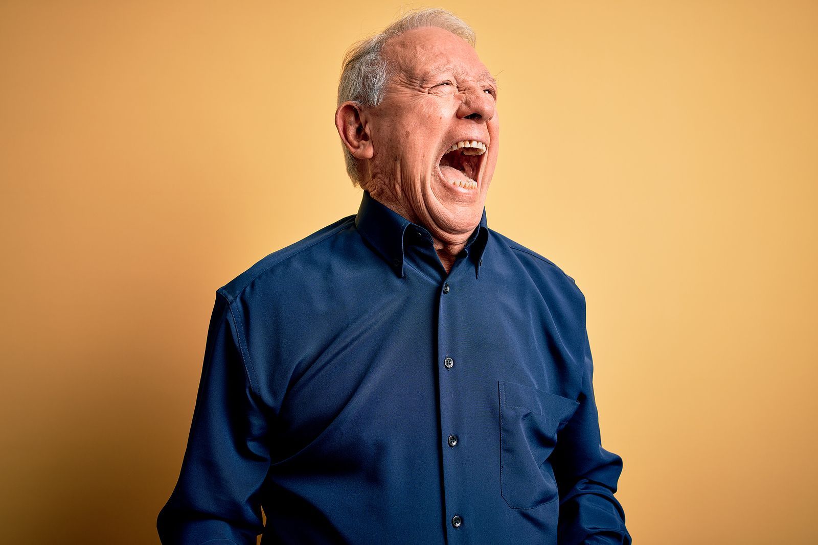 Los mayores claman contra el edadismo en los seguros: “Discriminar por la edad es inadmisible”