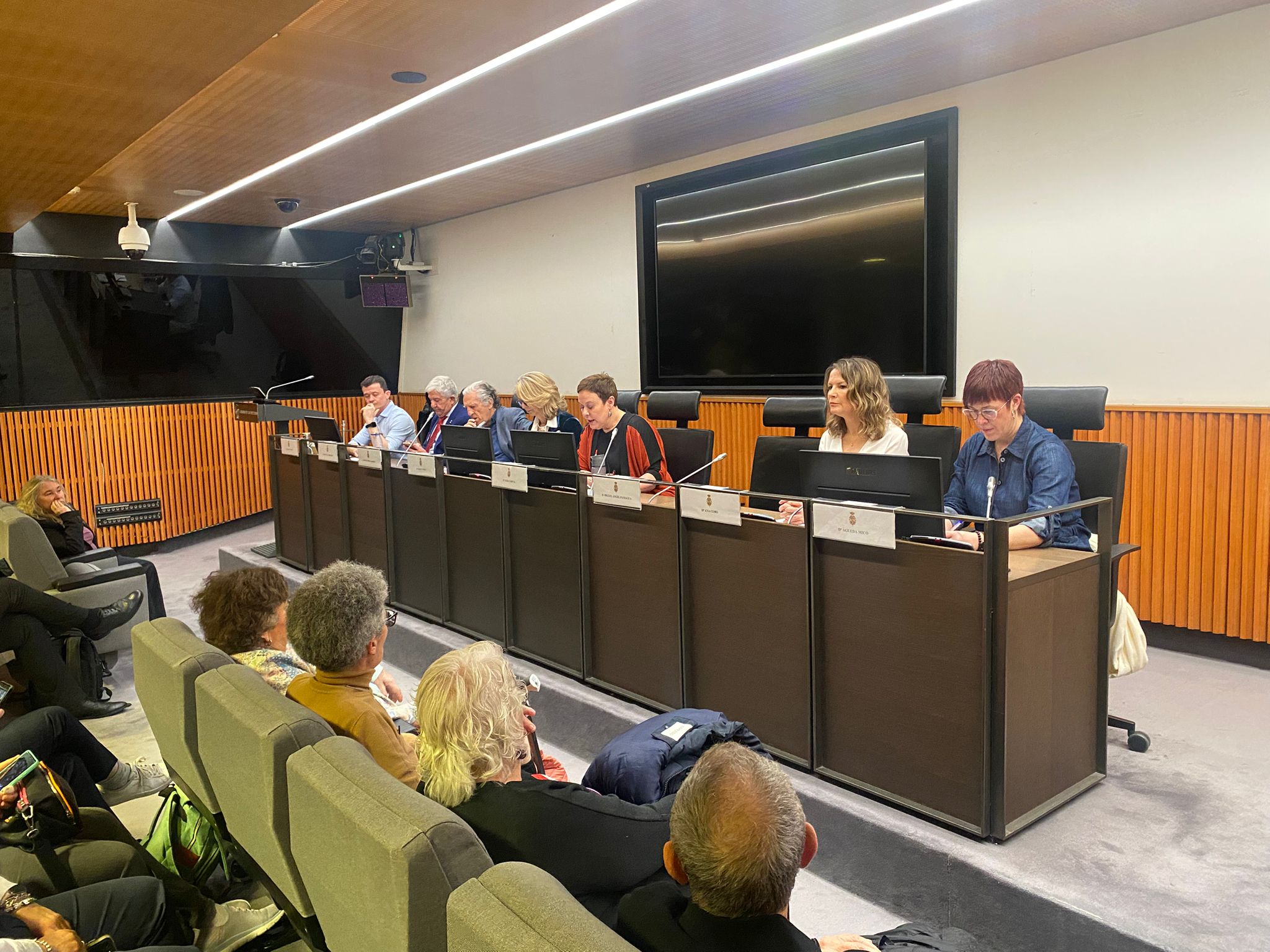 Avances para blindar las pensiones: PSOE y PP, dispuestos a debatirlo en el Pacto de Toledo